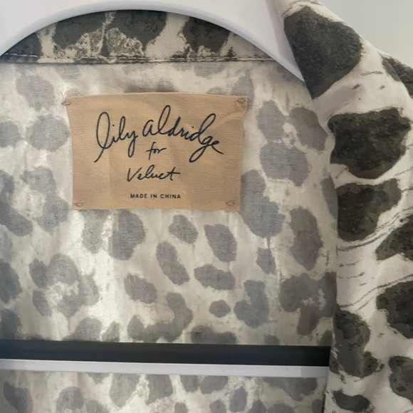 Lily Aldridge for Velvet Leopard Jacket - Picture 2 of 4